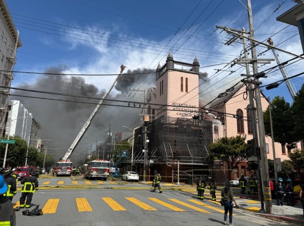 Kebakaran di Gereja Advent Hari Ketujuh San Francisco Central Terkendali